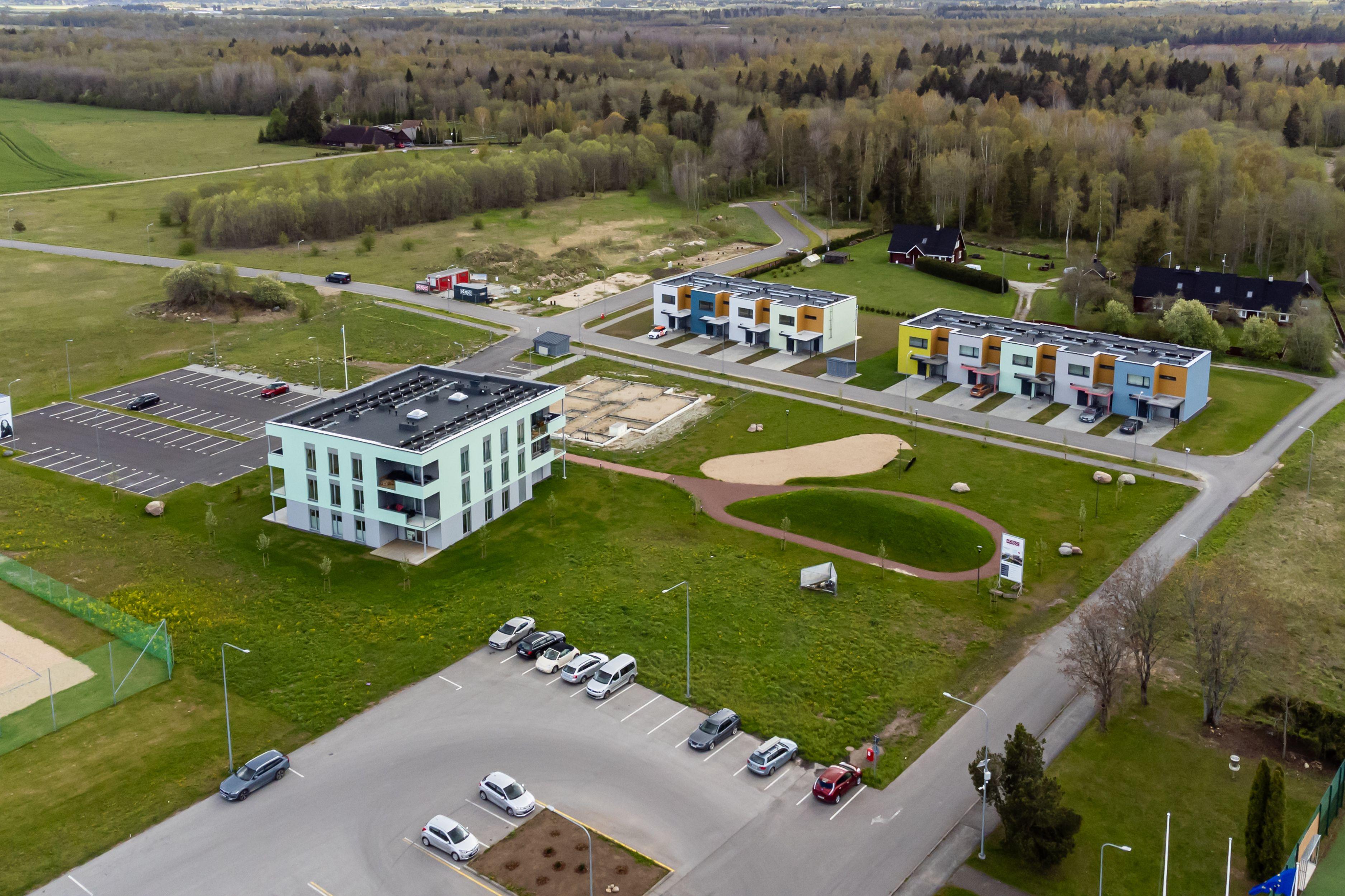 Rida- ja korterelamud Kiili alevis, Harjumaal